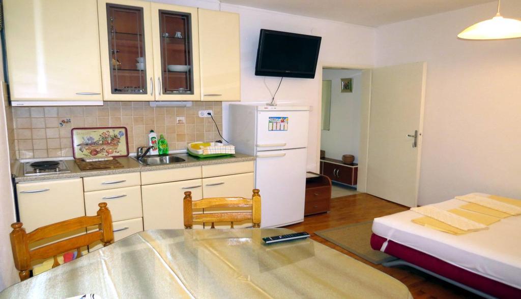 Apartments Ćorluka Baska Voda Bagian luar foto