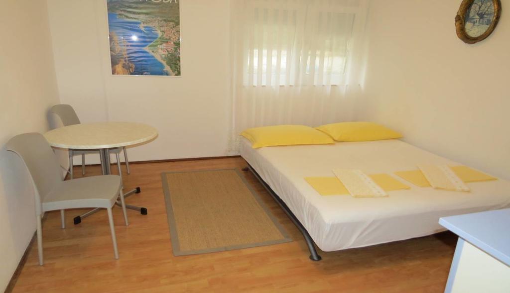 Apartments Ćorluka Baska Voda Bagian luar foto
